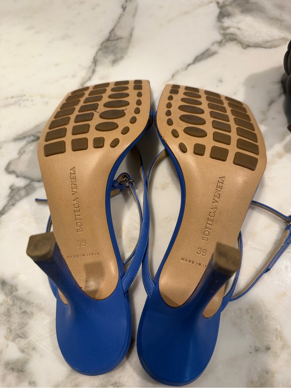 Bottega Veneta Electric Blue Leather Strappy Heels - Picture 3 of 3